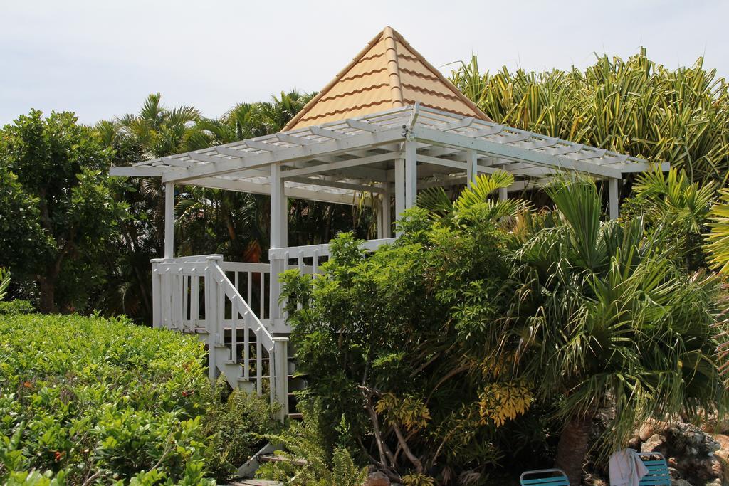 מונטגו ביי The Atrium At Ironshore מראה חיצוני תמונה