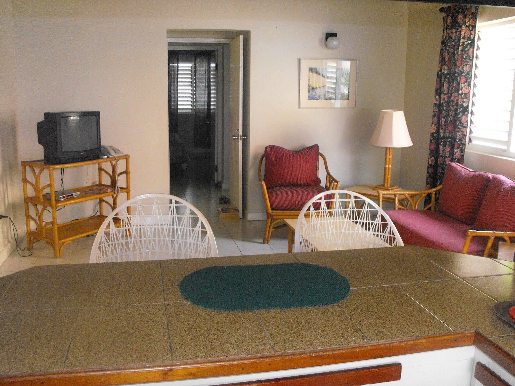 מונטגו ביי The Atrium At Ironshore מראה חיצוני תמונה